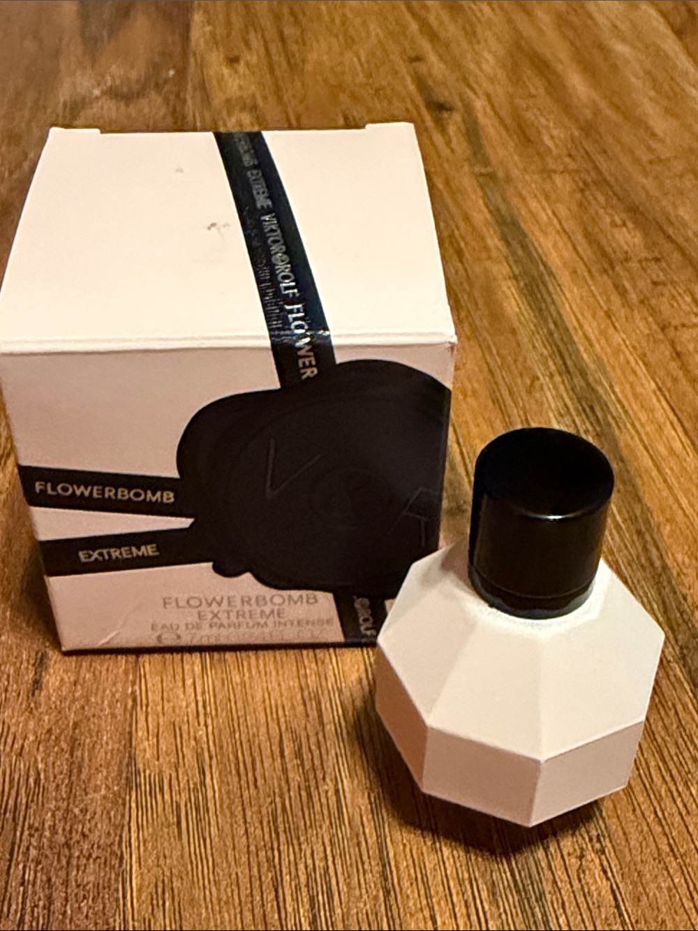 FLOWERBOMB EXTREME